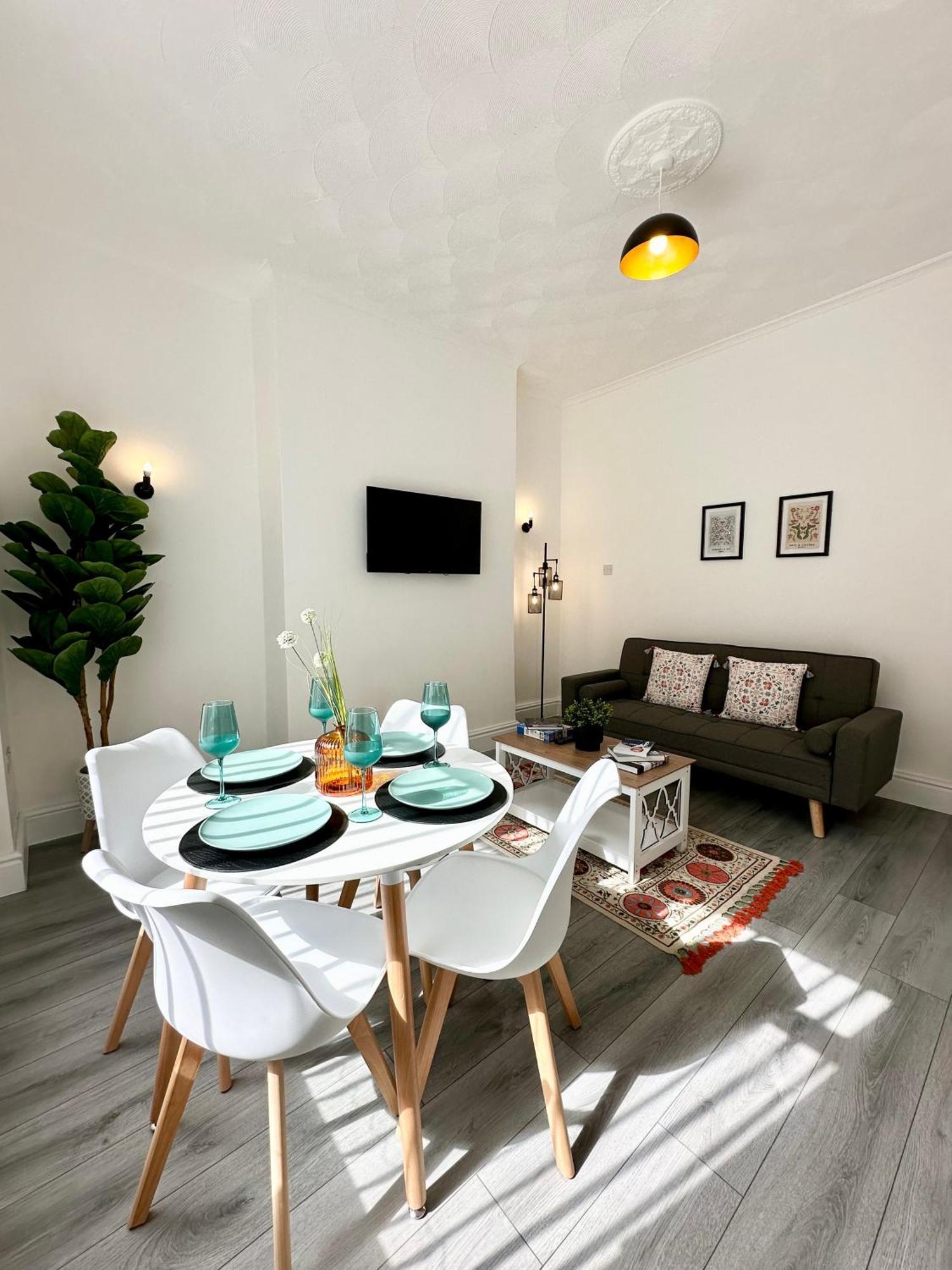 Cosy & Modern 4Bd House Near Anfield Stadium Villa Liverpool Exterior photo